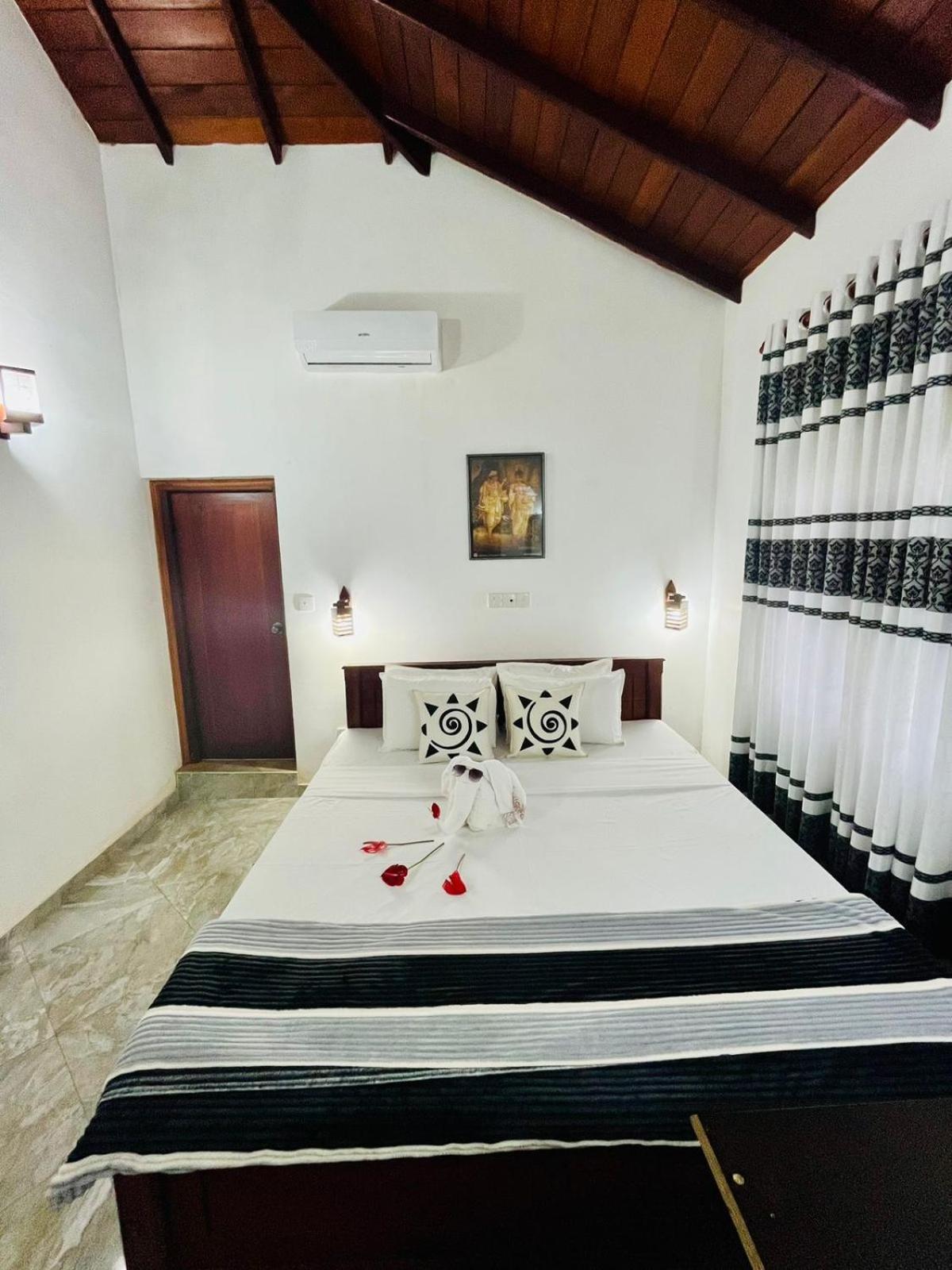 Villa Roy Бентота Экстерьер фото